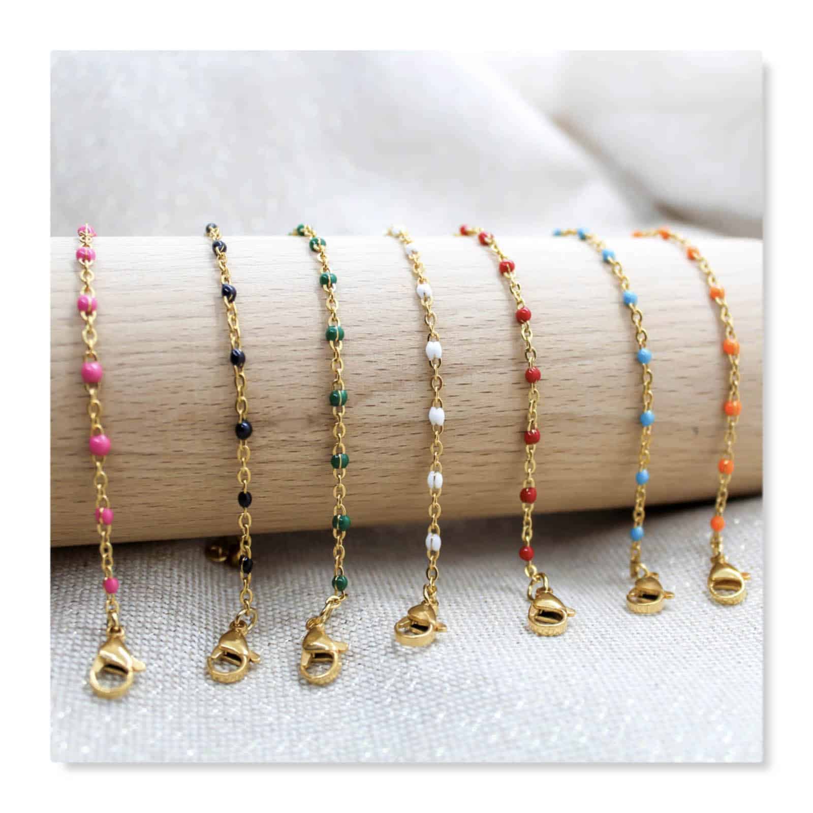 bracelet doré fin émaillé coloré