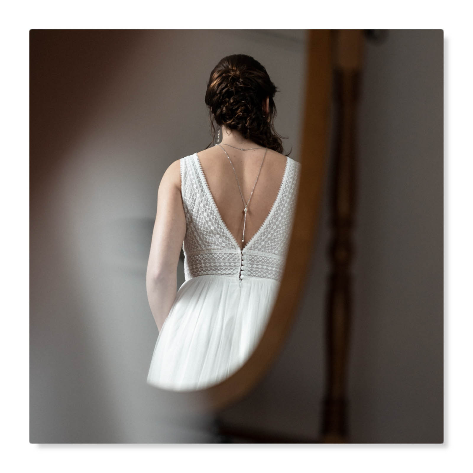 bijou de dos chic mariage